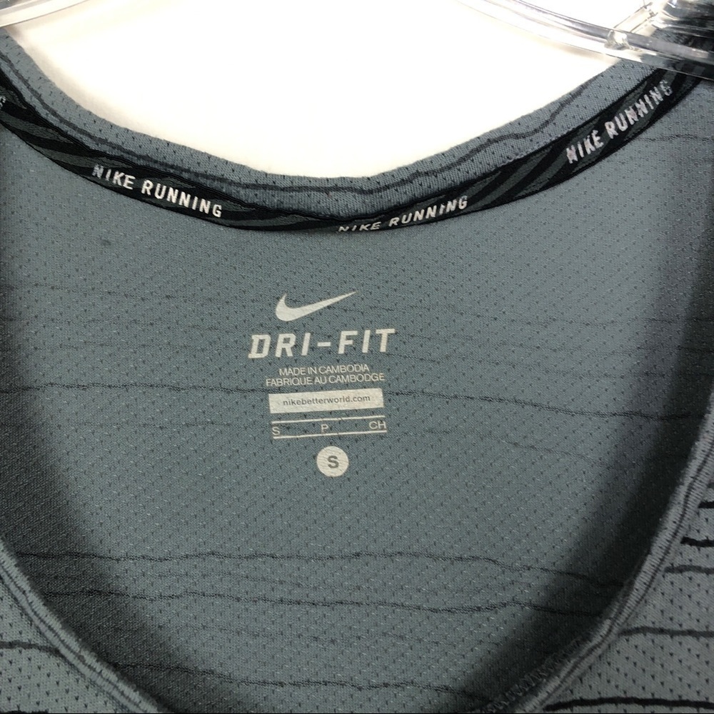 Nike Air Mesh Running Tank Top - Picture 3 of 7